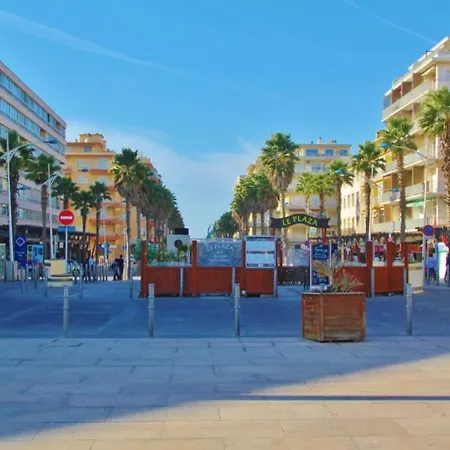 Beau T3 Avec Balcon A Lägenhet Perpignan