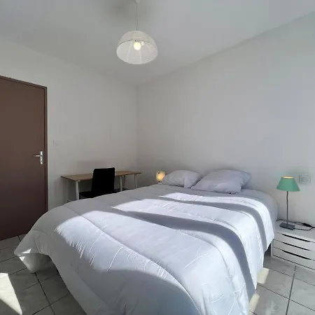 Beau T3 Avec Balcon A Perpignan